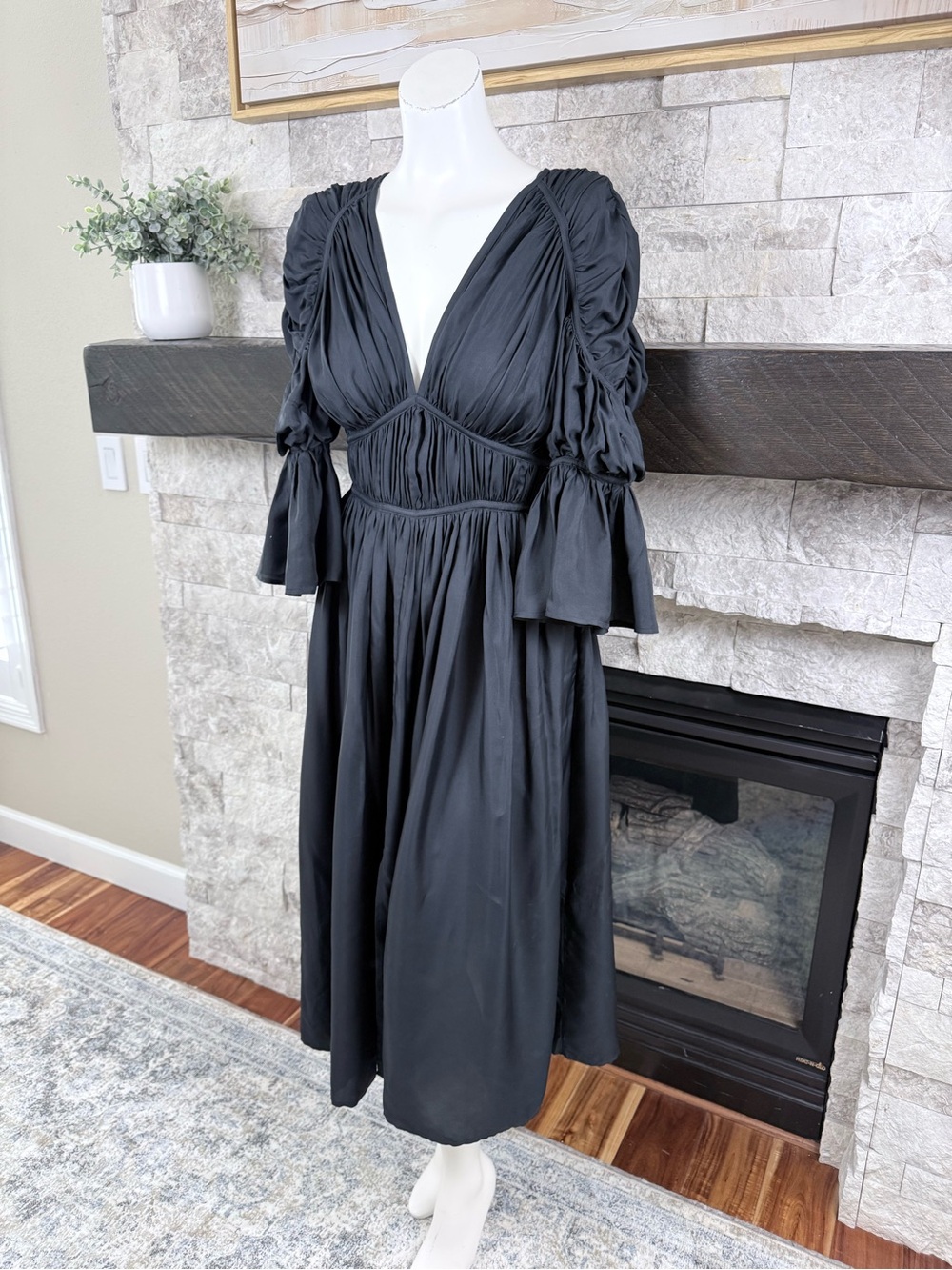 Cult Gaia Black Silk Blend Puff Sleeve Empire Waist Midi Dress S - Picture 8 of 10